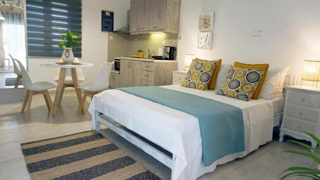 Studio Eleni - Oasis Holiday Houses Κόκκινος Πύργος Εξωτερικό φωτογραφία