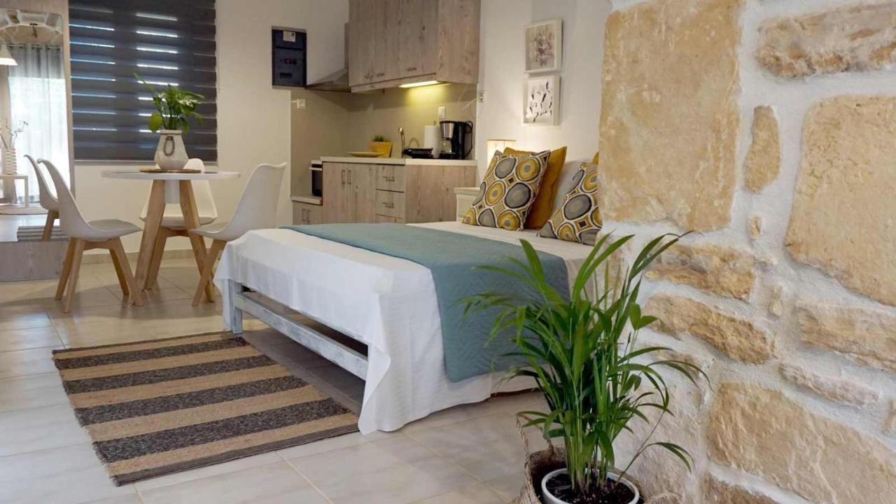 Studio Eleni - Oasis Holiday Houses Κόκκινος Πύργος Εξωτερικό φωτογραφία
