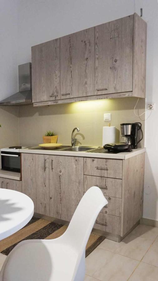 Studio Eleni - Oasis Holiday Houses Κόκκινος Πύργος Εξωτερικό φωτογραφία